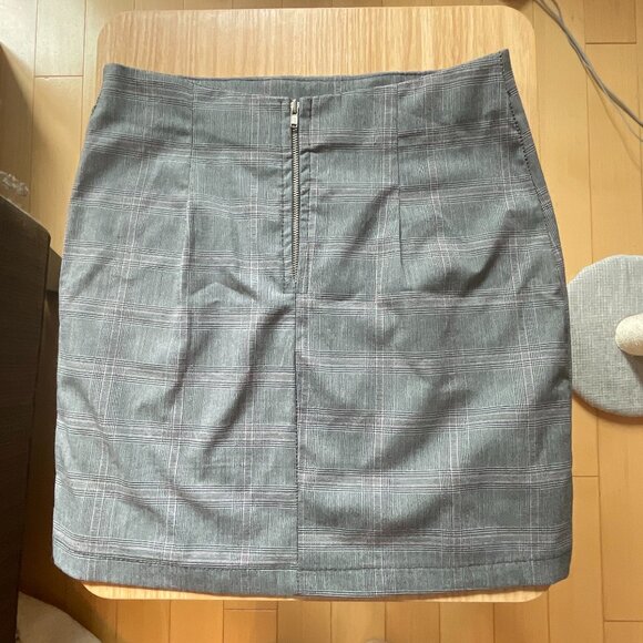 M Boutique Plaid Mini Skirt - Picture 9 of 10